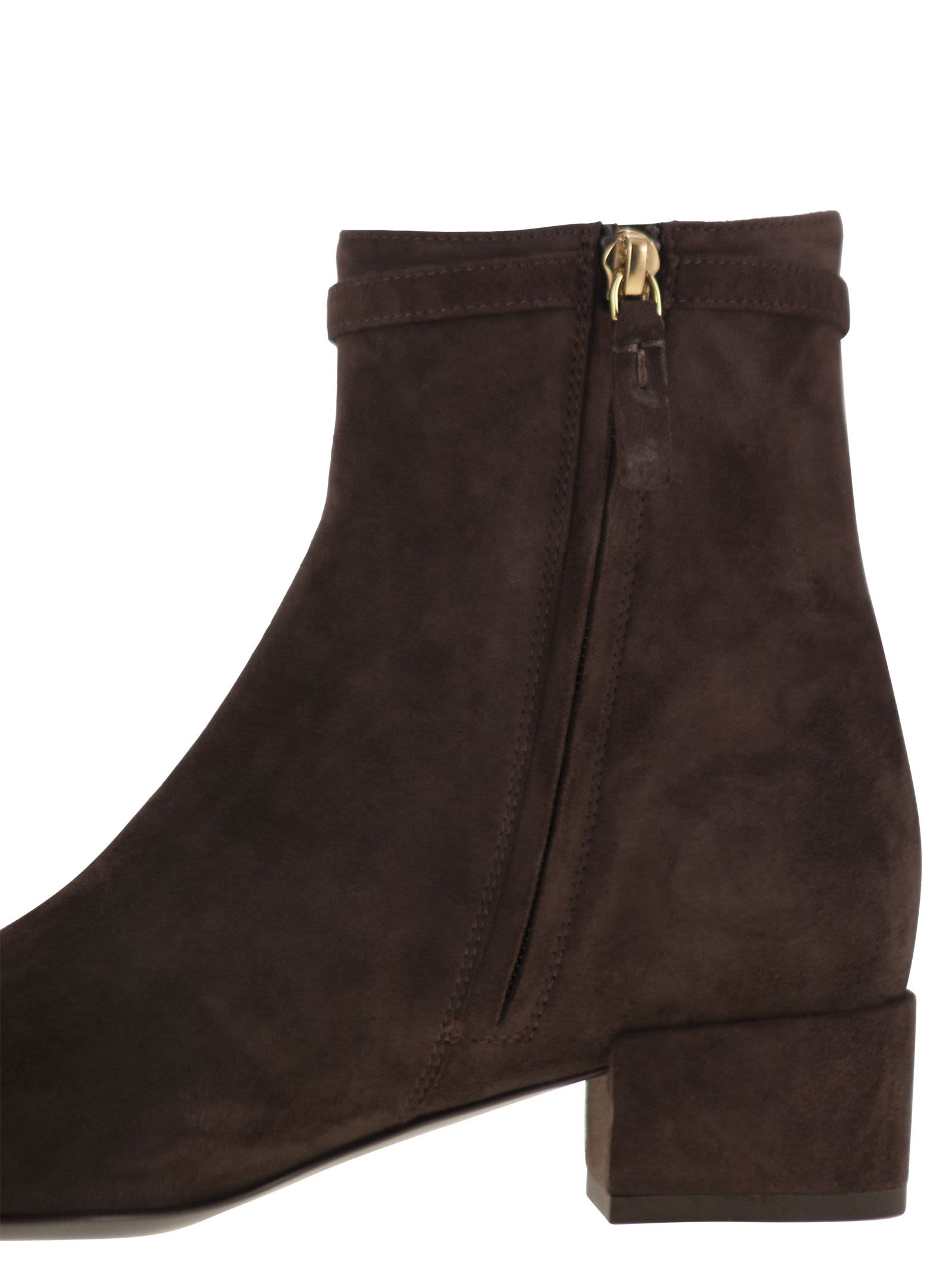 Tod's Women Suede Ankle Boots - 7