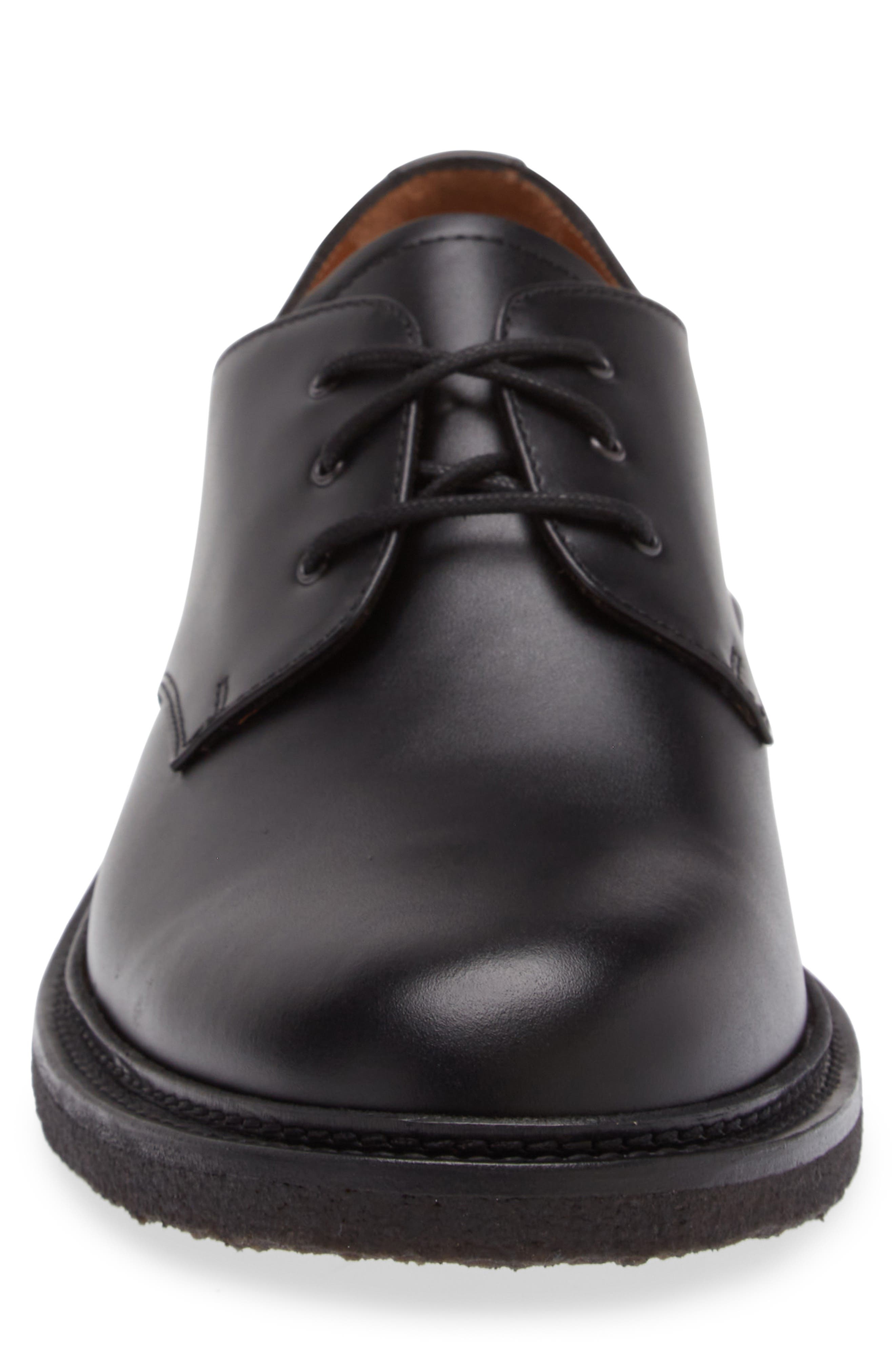 Common Projects Officer's Plain Toe Derby in Black at Nordstrom - 4