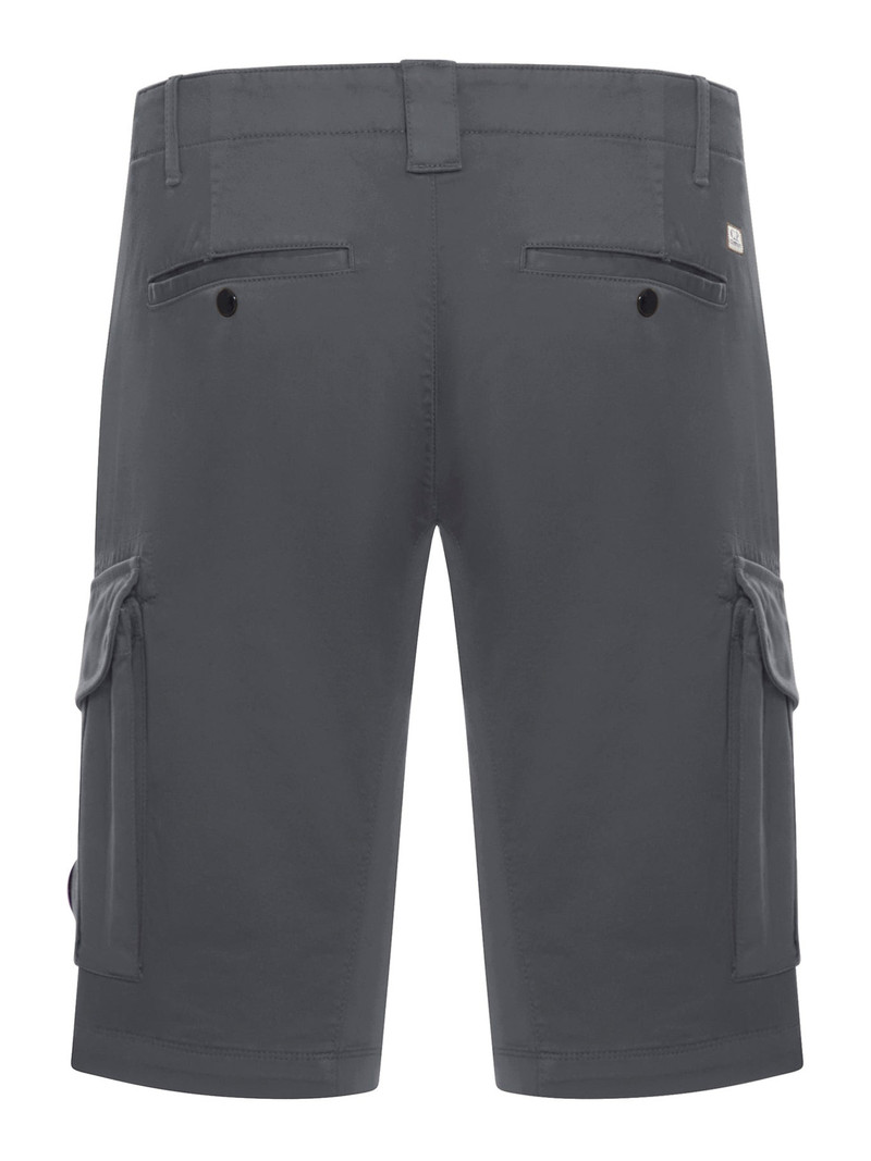 C.P. Company SATEEN STRETCH CARGO SHORTS outlook
