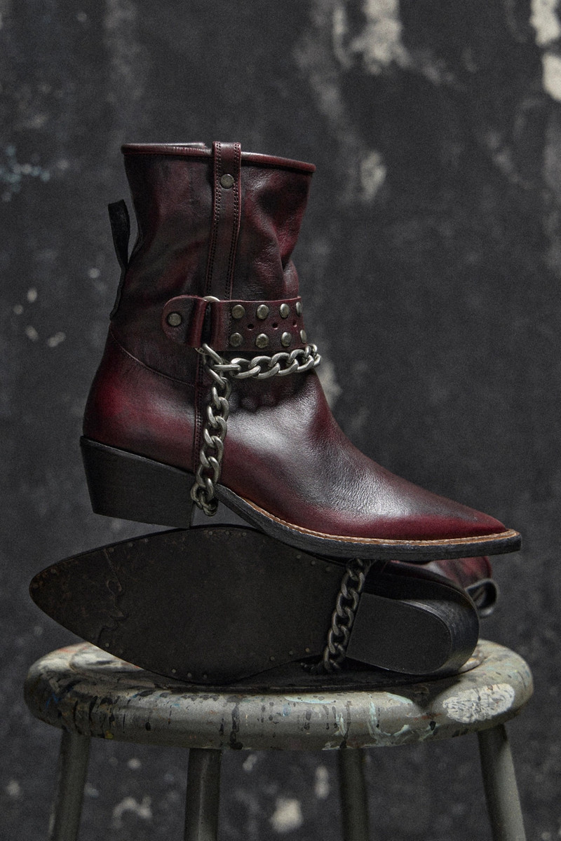 We The Free Aiden Chain Boots 1