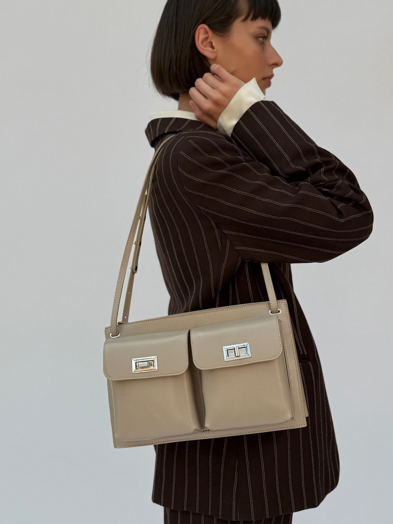 Billy Tote Dryland Creased Calf Leather Shoulder Bag 4