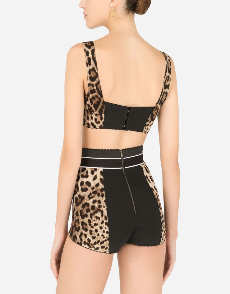 Short bustier top in charmeuse with leopard print - 5