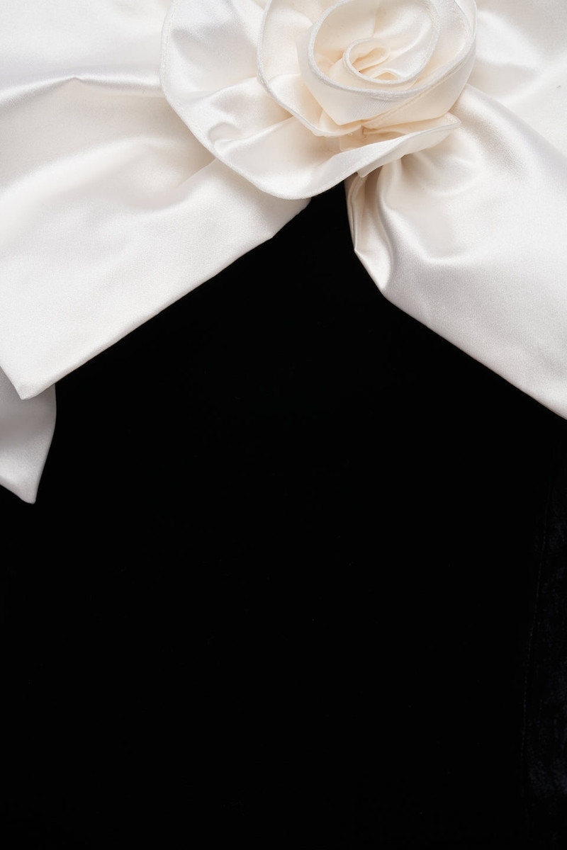 VELVET OFF THE SHOULDER GOWN WITH DUCHESSE BOWS 3