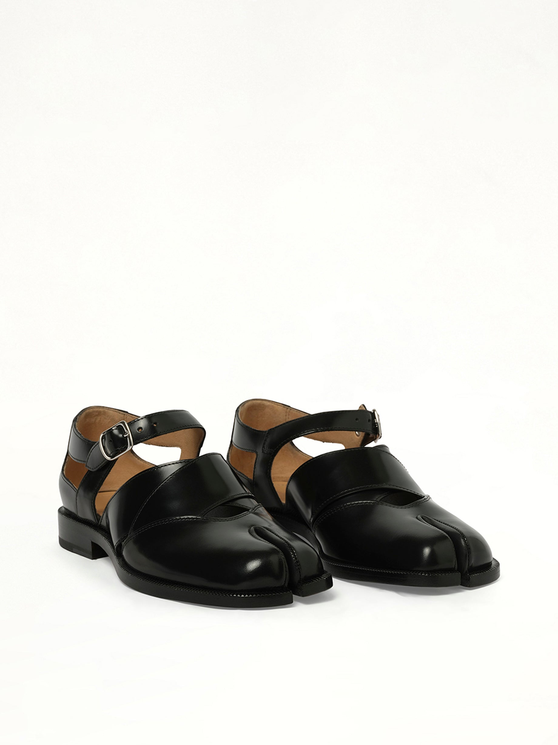 Tabi Toe Cut Out Sandals in Black - 2