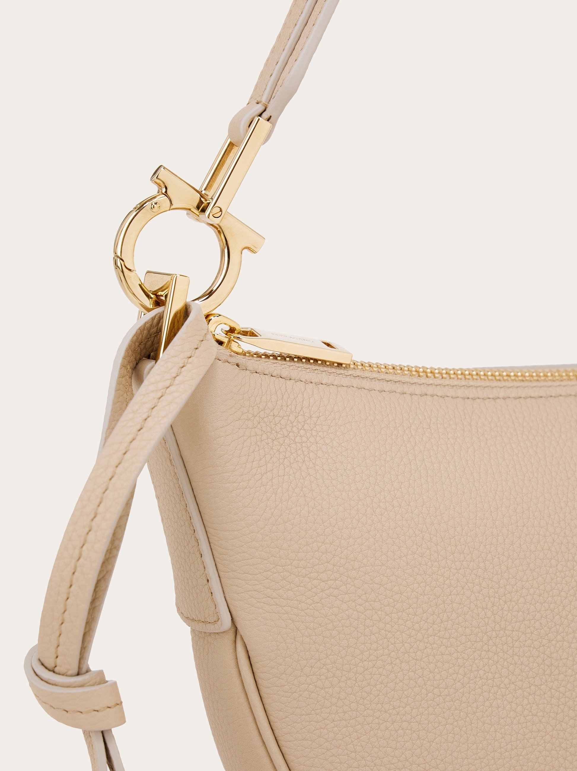 Hobo bag (M) - 8