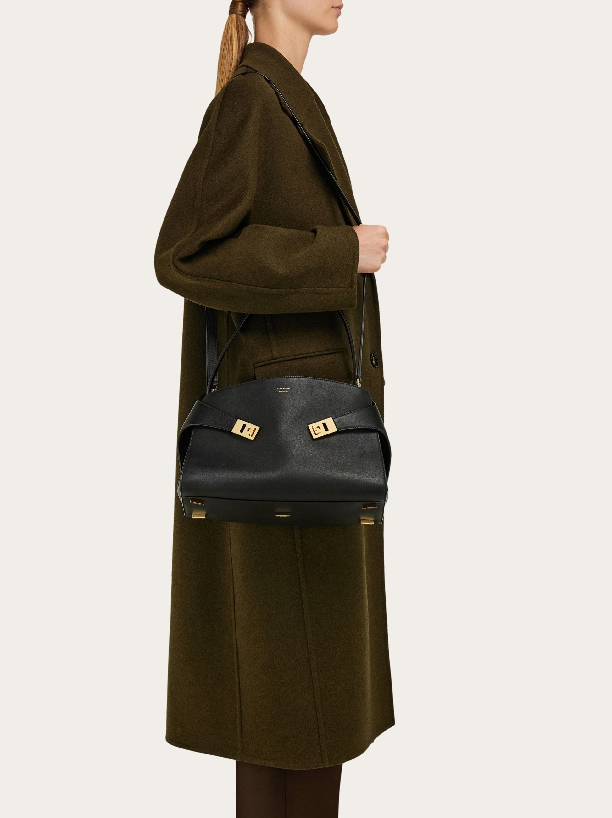 Hug Soft bicolor shoulder bag (S) - 3