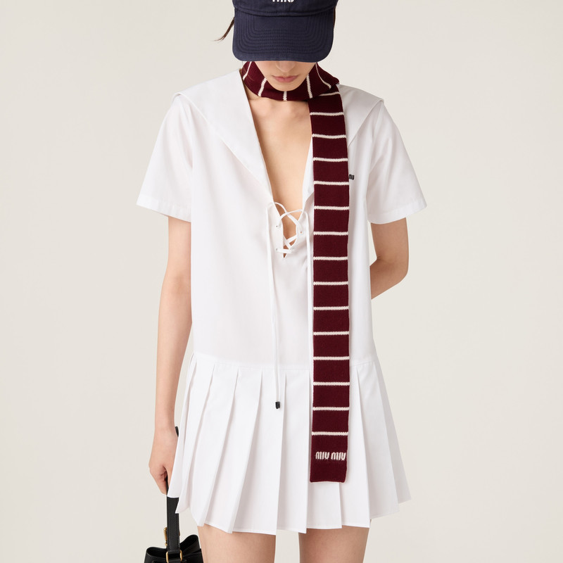 Miu Miu Wool scarf outlook