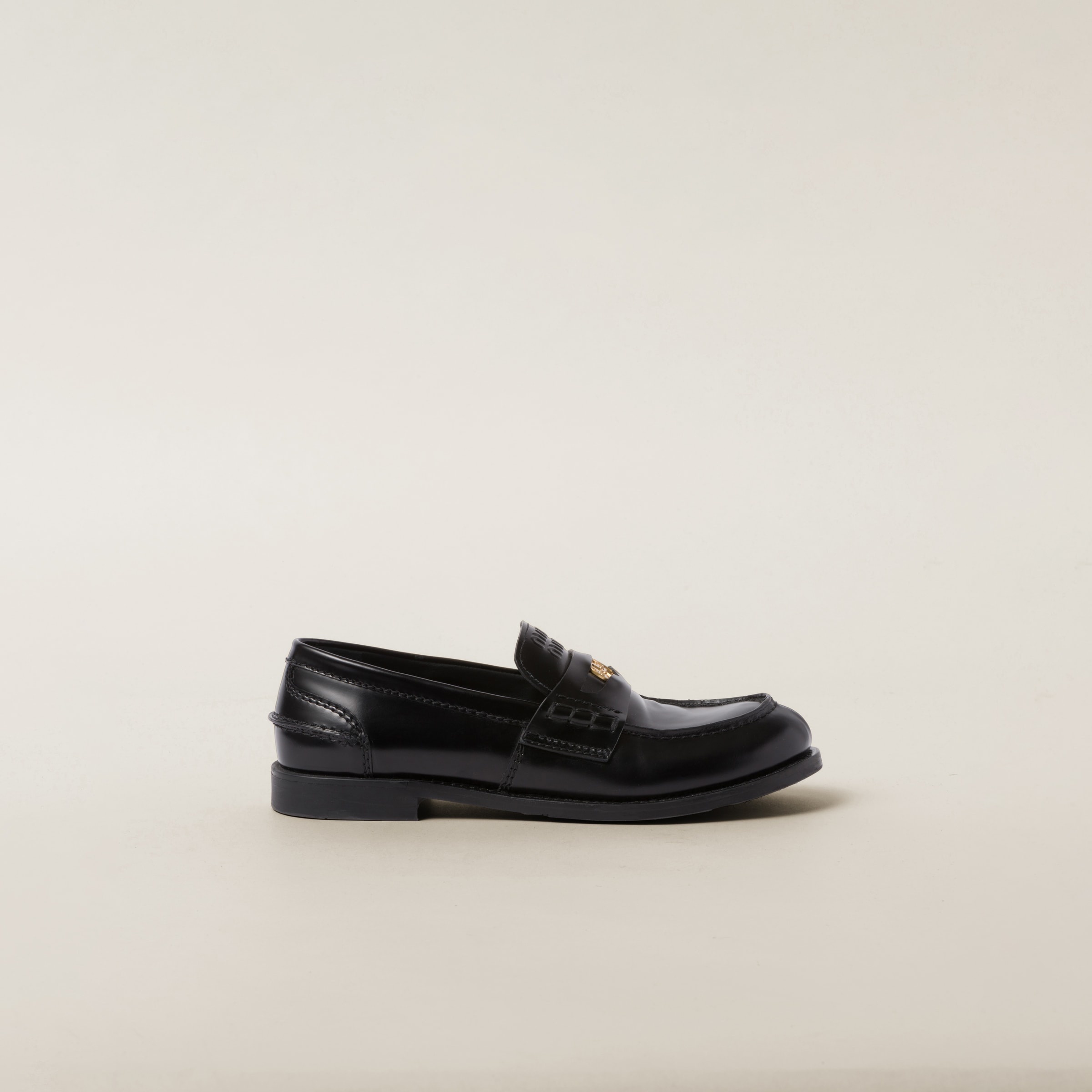 Brushed leather loafers - 2