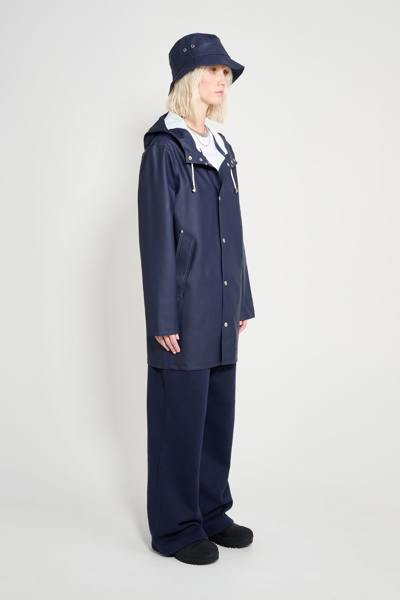 Stutterheim Stockholm Raincoat Navy outlook