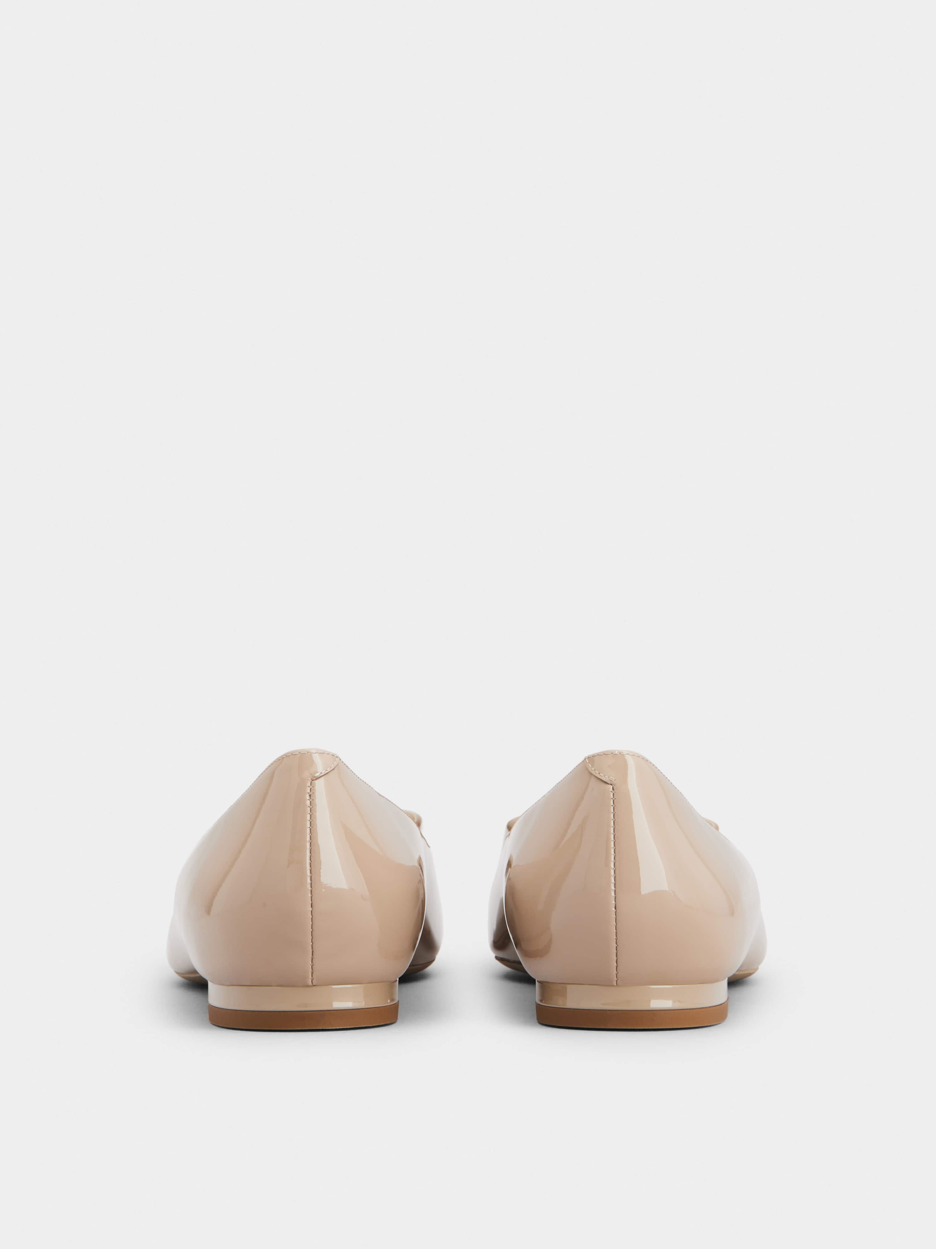 Gommettine Lacquered Buckle Ballerinas in Patent Leather - 5