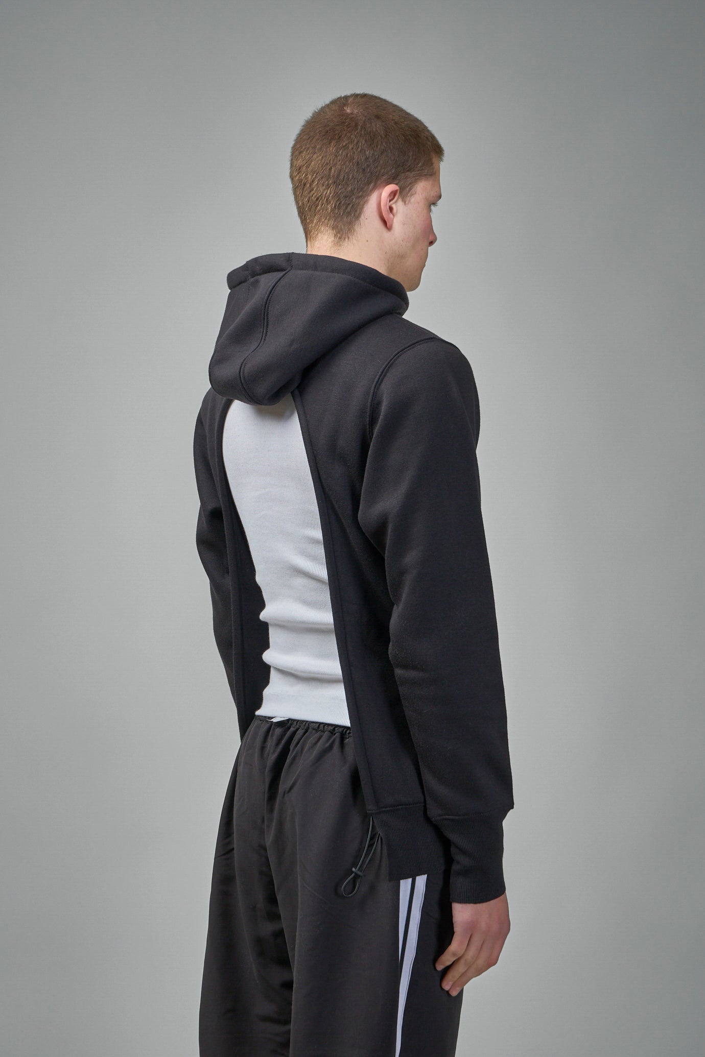 Backless Hoodie - 3