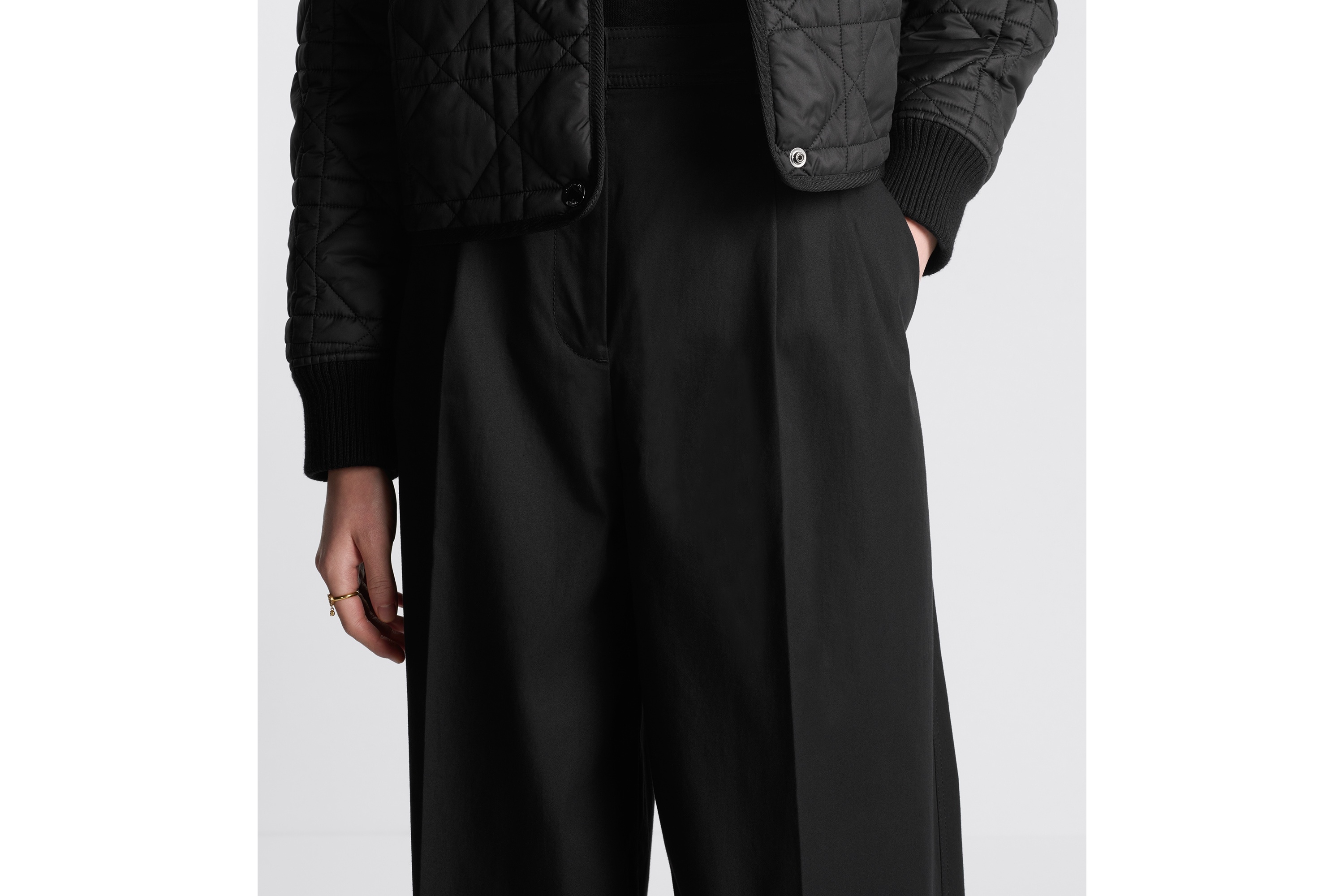 Wide-Leg Pants - 3