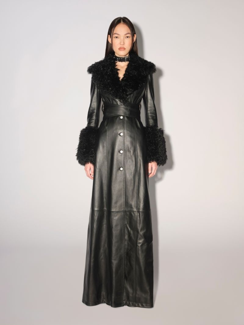 FUR COAT - 2
