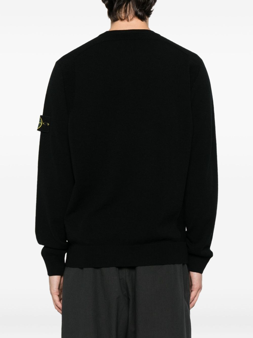 logo-patch crew-neck sweater - 4