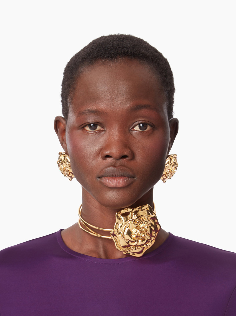 NINA RICCI ROSE CHOKER NECKLACE outlook