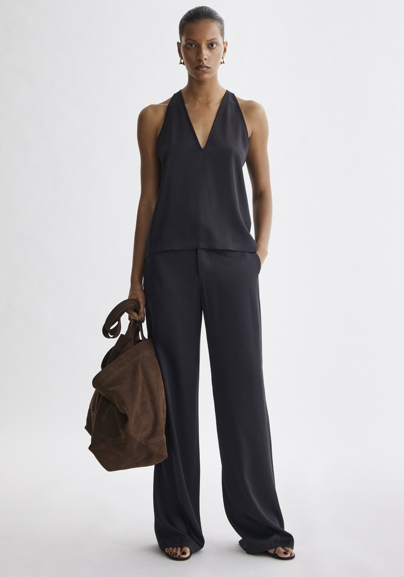 AERON REA
V-neck satin top outlook