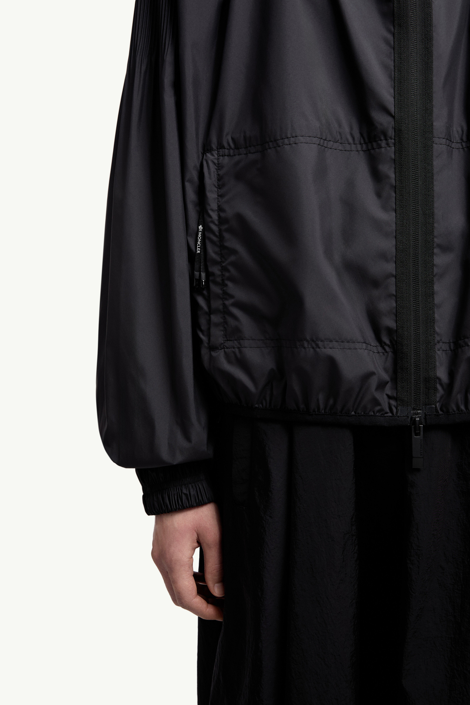 Auxonne Hooded Windbreaker - 7