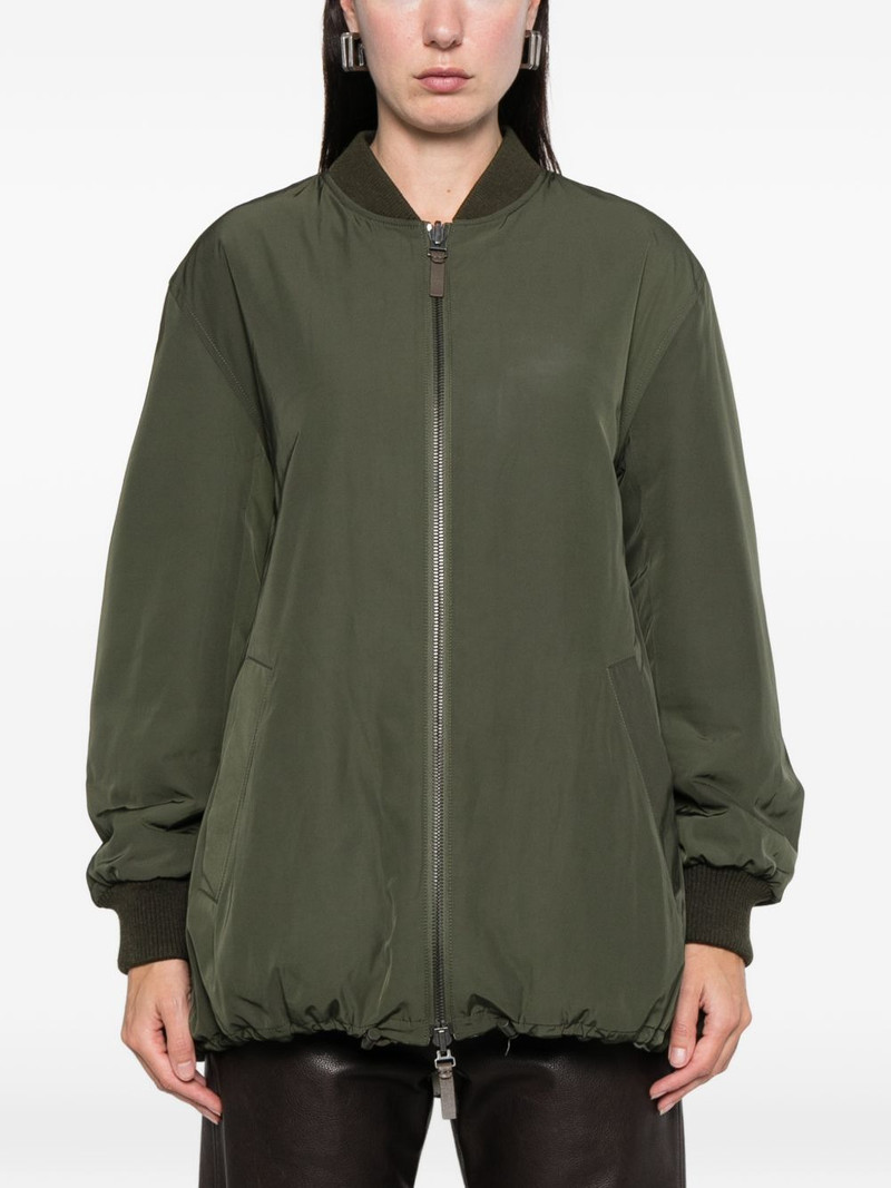 zip-fastening coat 6