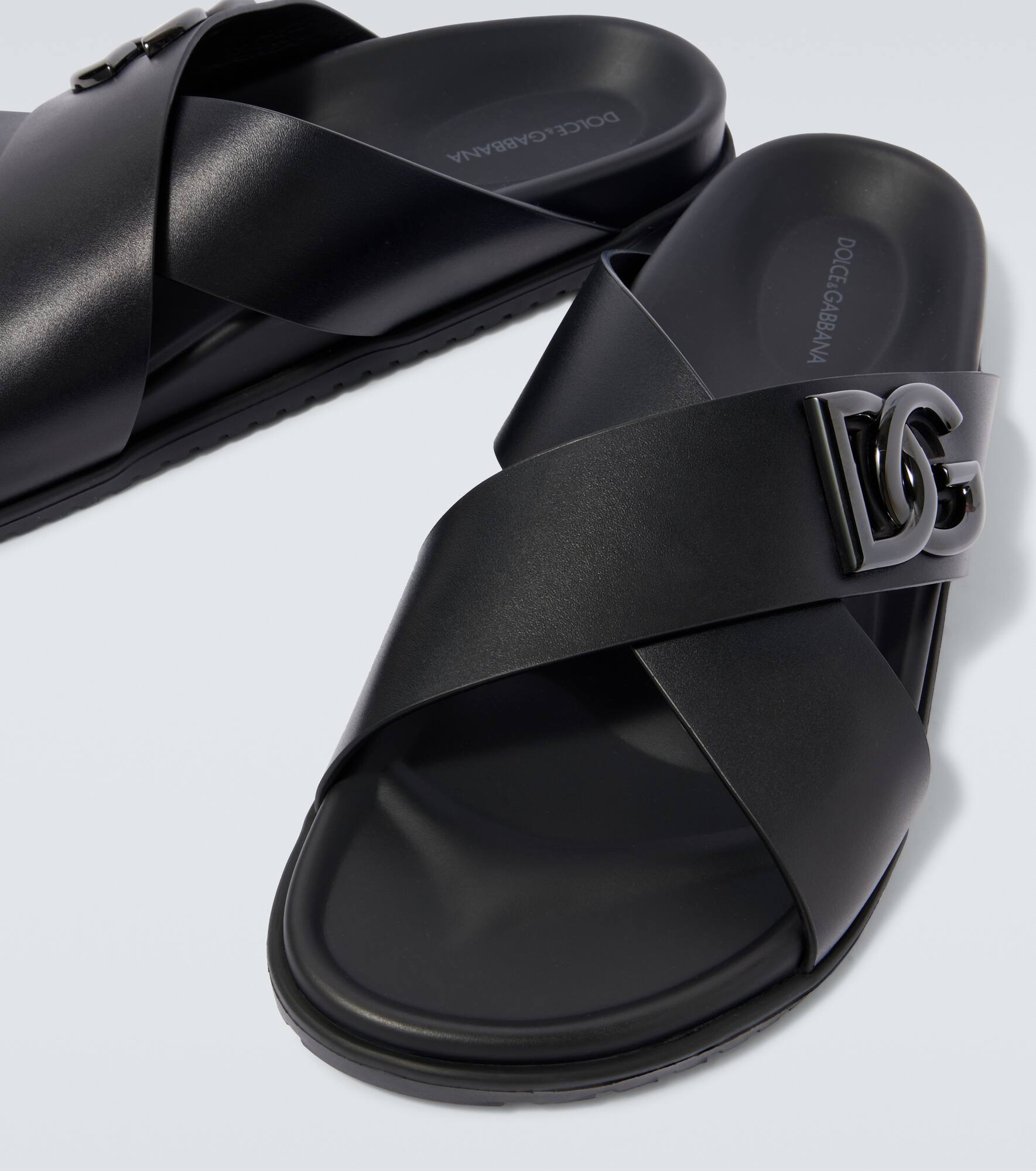 Leather slides - 3