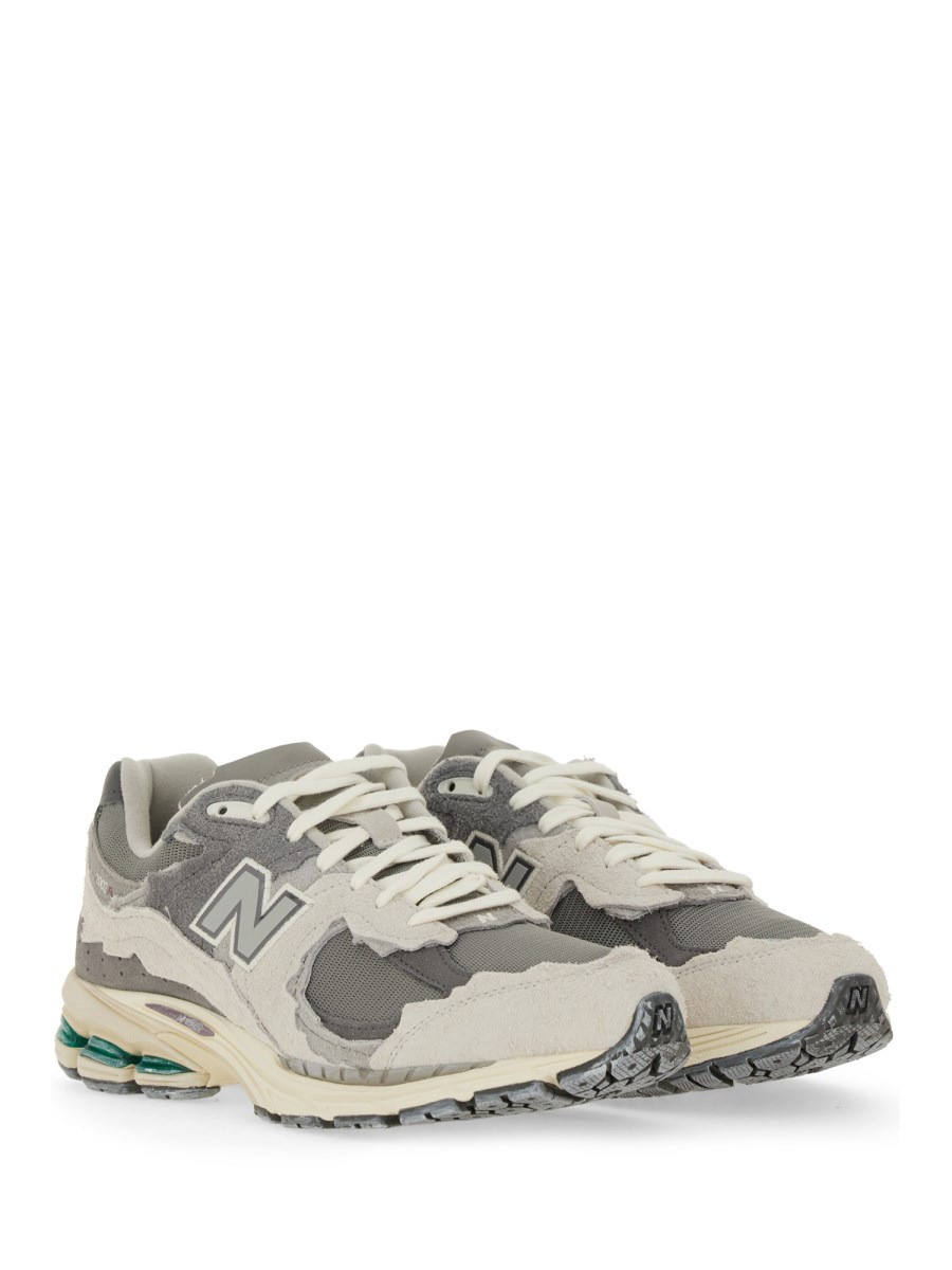 SNEAKER M2002 - 2
