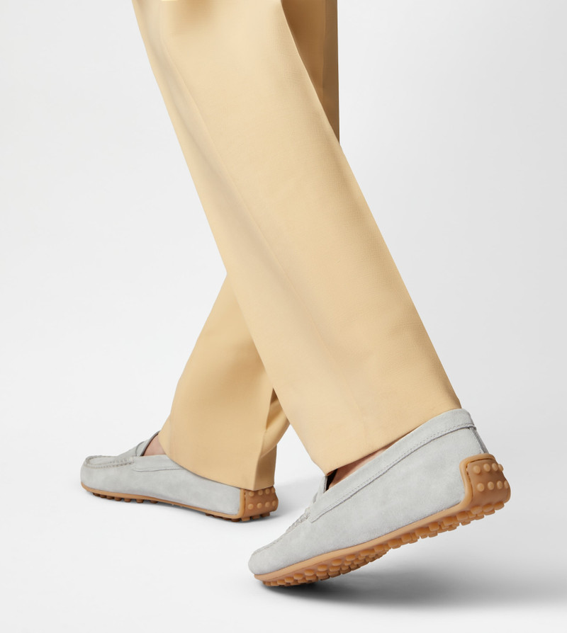 Tod's CITY GOMMINO DRIVING SHOES IN SUEDE - GREY outlook