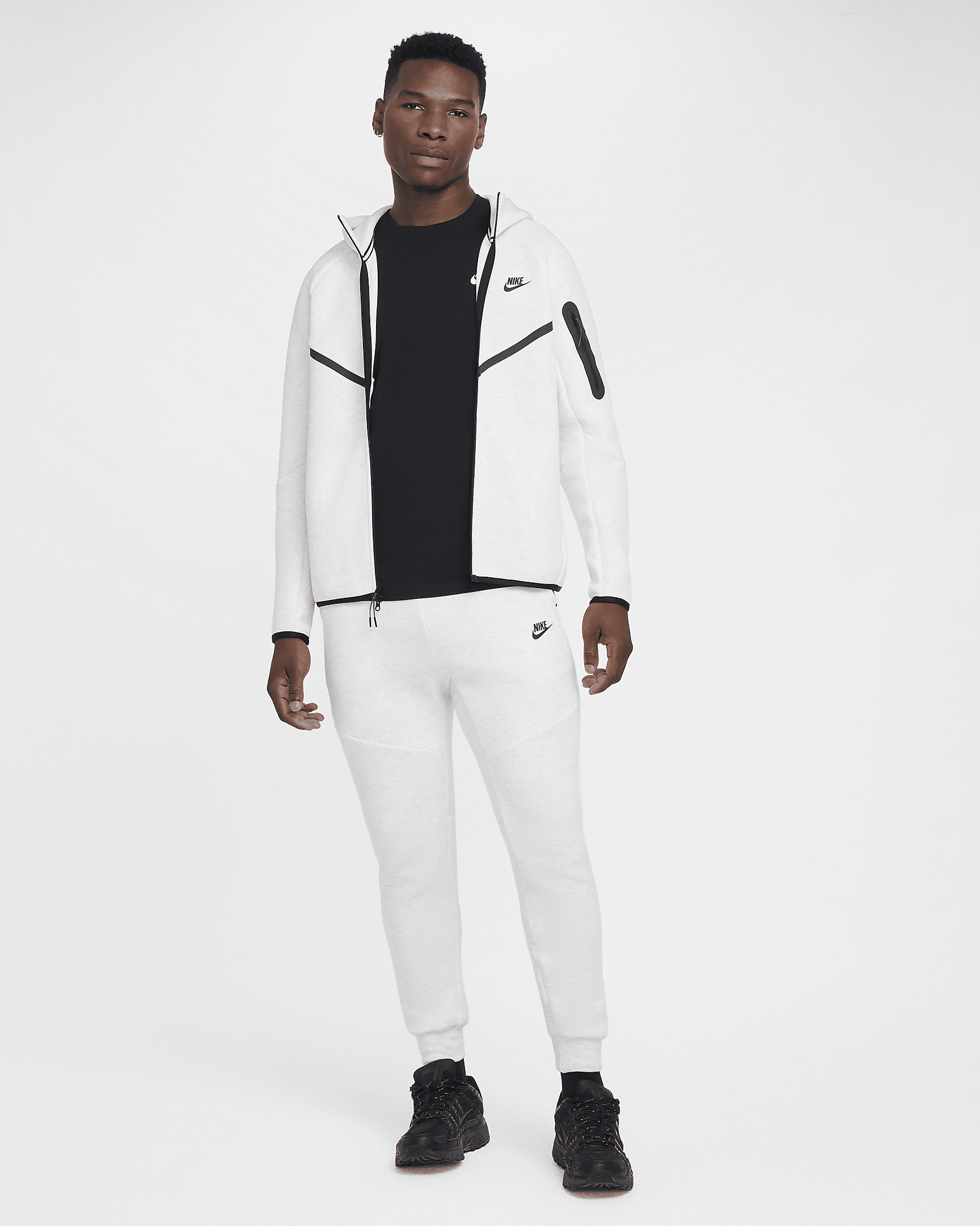 Nike Tech Men's Fleece Joggers - 8