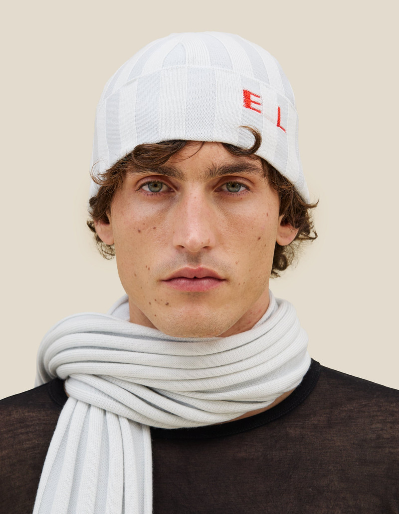 KEYBOARD HAT 4