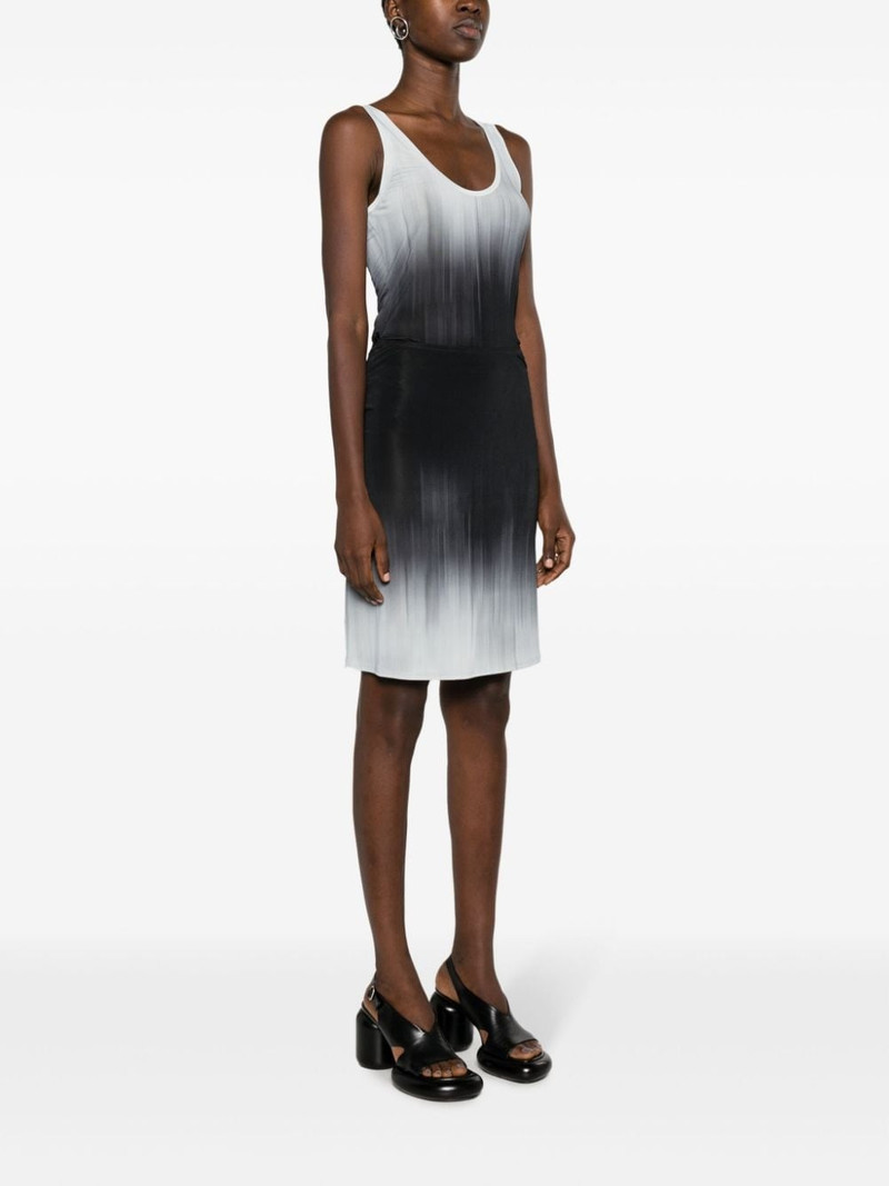 faded-effect detachable-panel dress 3