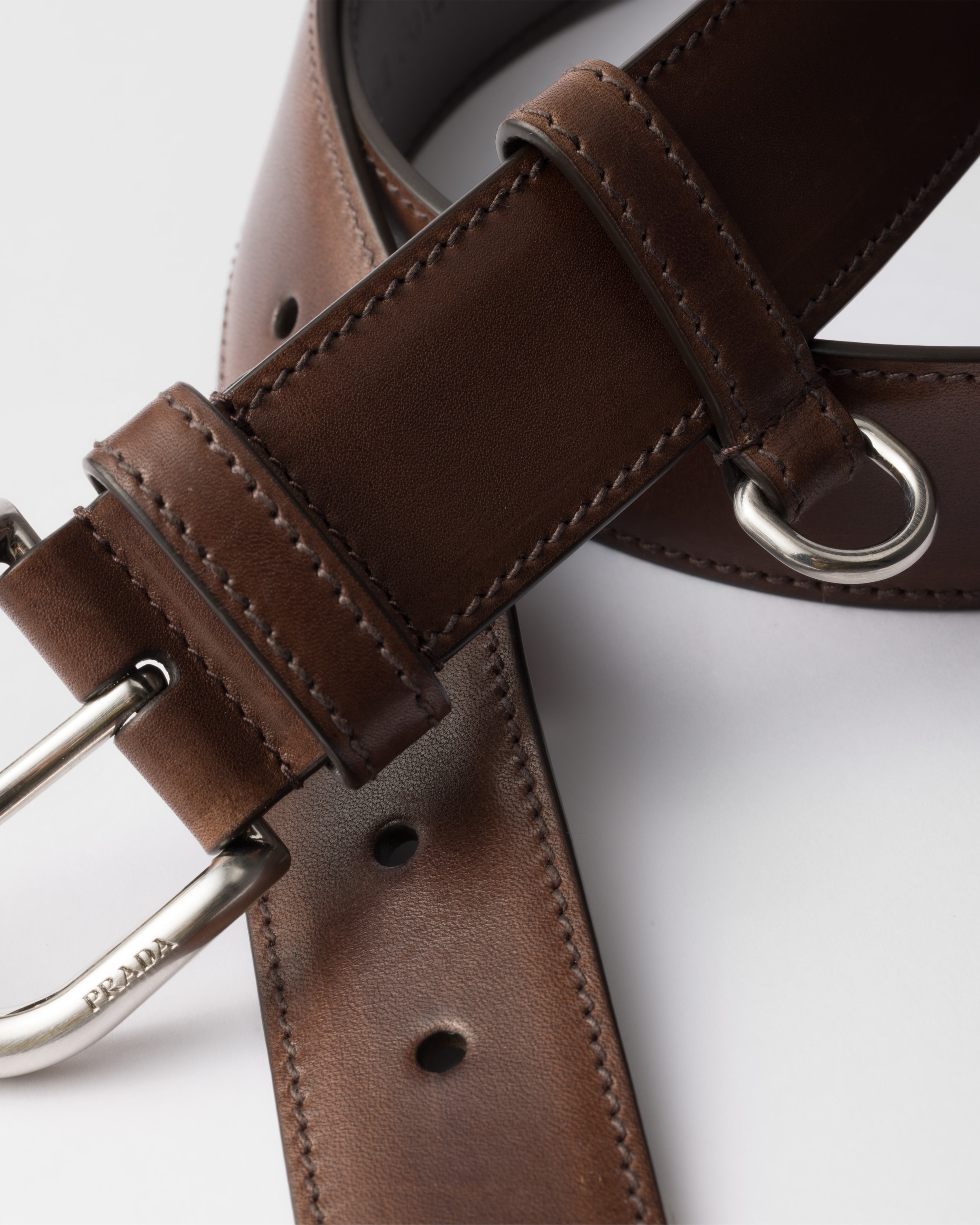 【関税&送料込】Prada Antiqued Leather Belt Prada Antiqued leather belt | REVERSIBLE