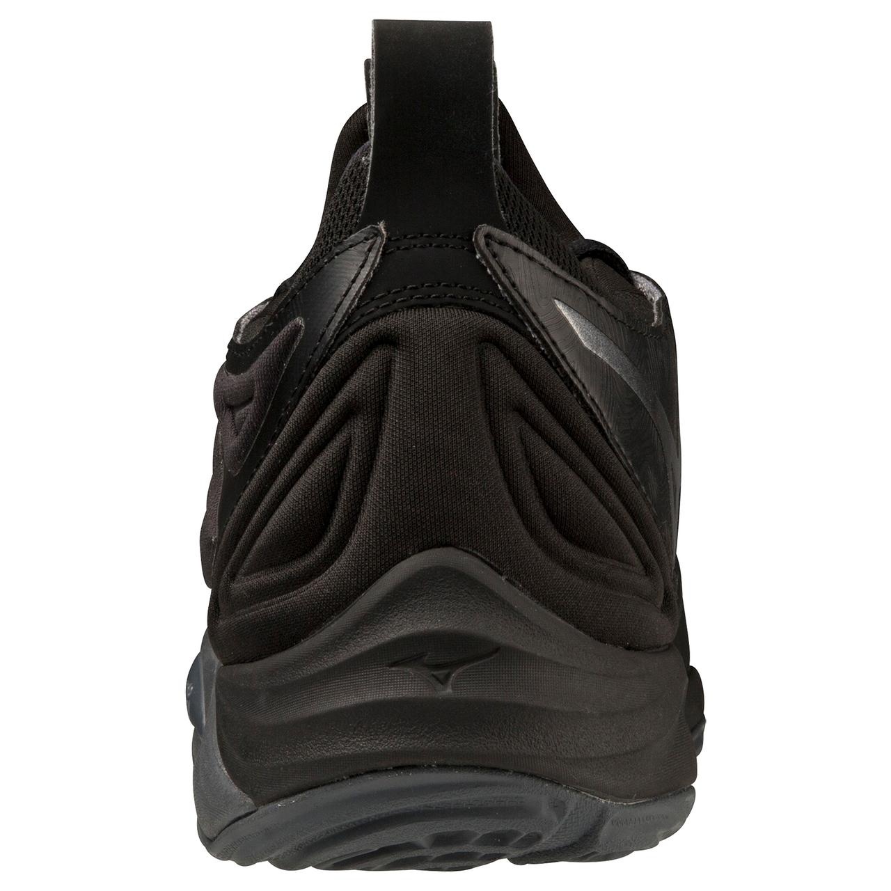 Wave Momentum 3 Men's Volleyball Shoe - 5
