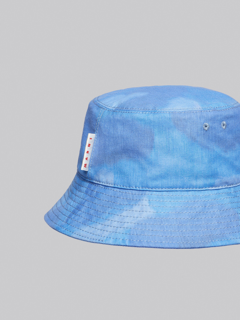 BUCKET HAT IN CANVAS WITH LIGHT BLUE CLOUDS MOTIF 4