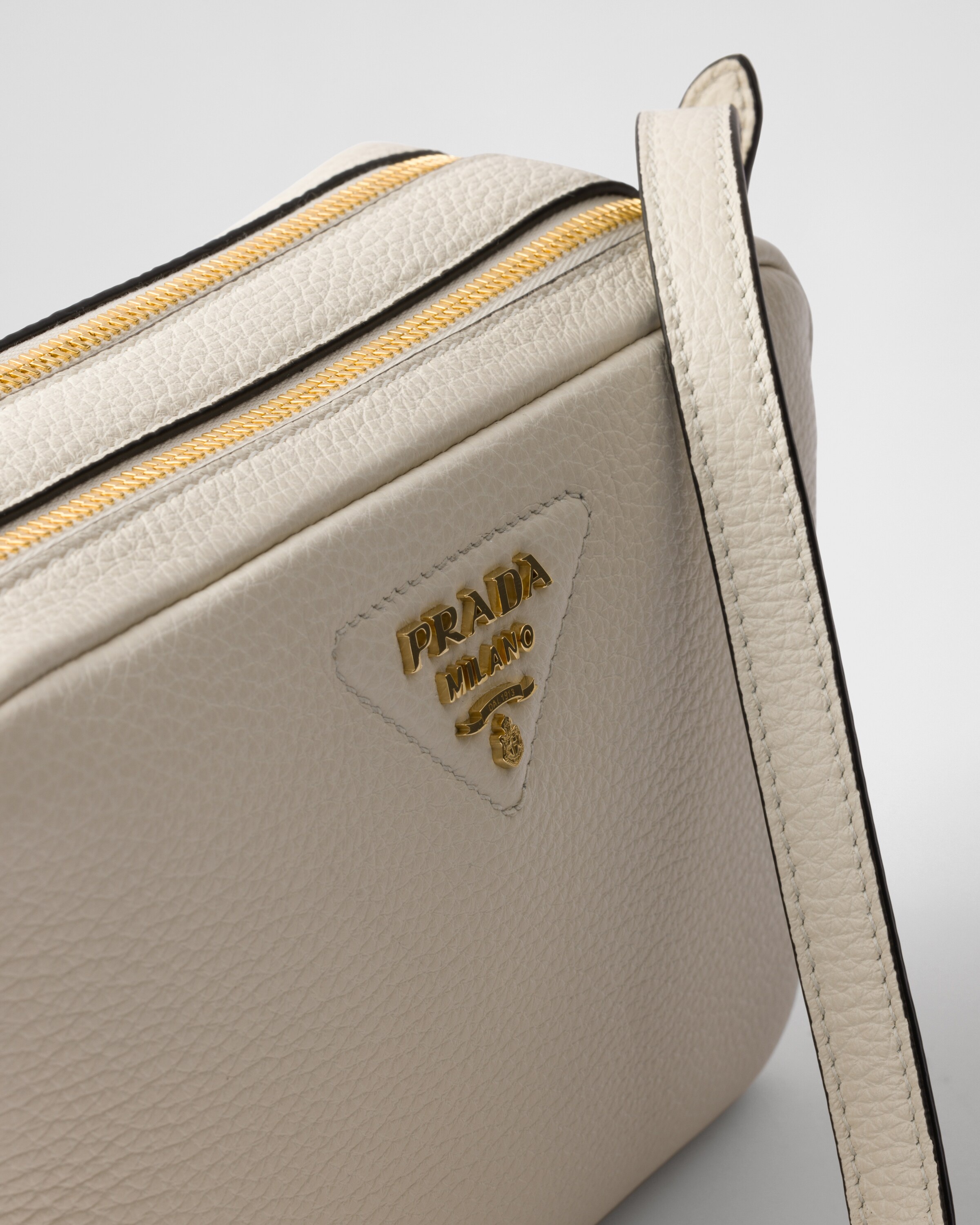 Small leather shoulder bag - 5