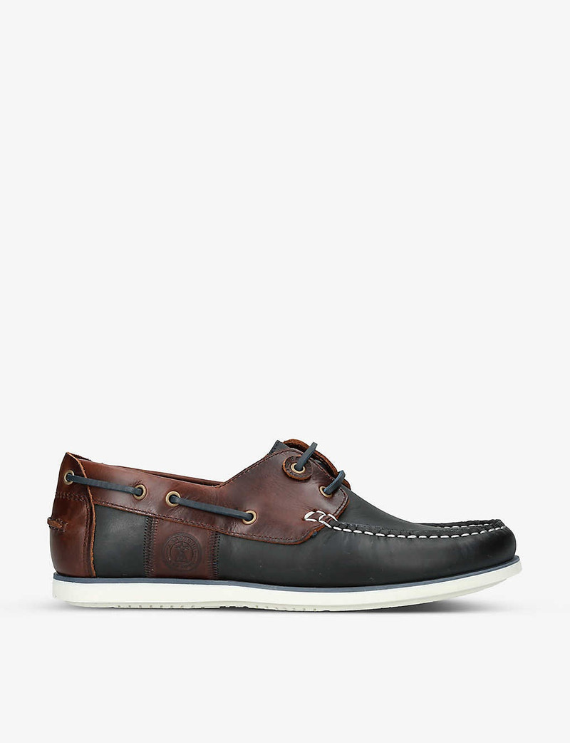 Wake logo-debossed leather boat shoes 1