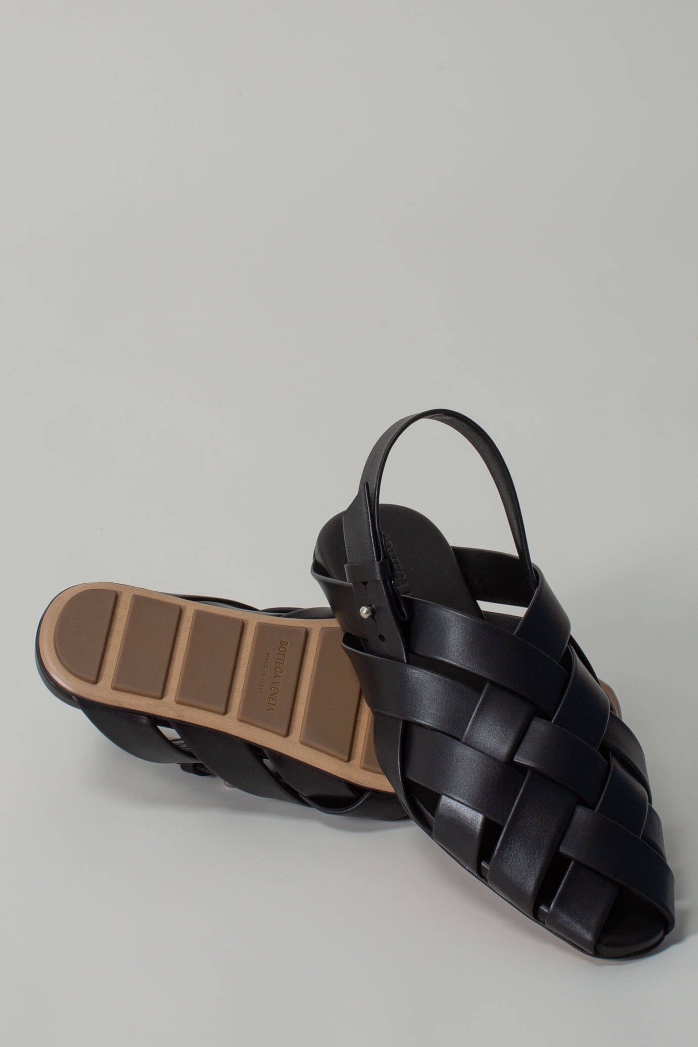 Bottega Veneta Alfie Slipper Leather Black | labelsfashion