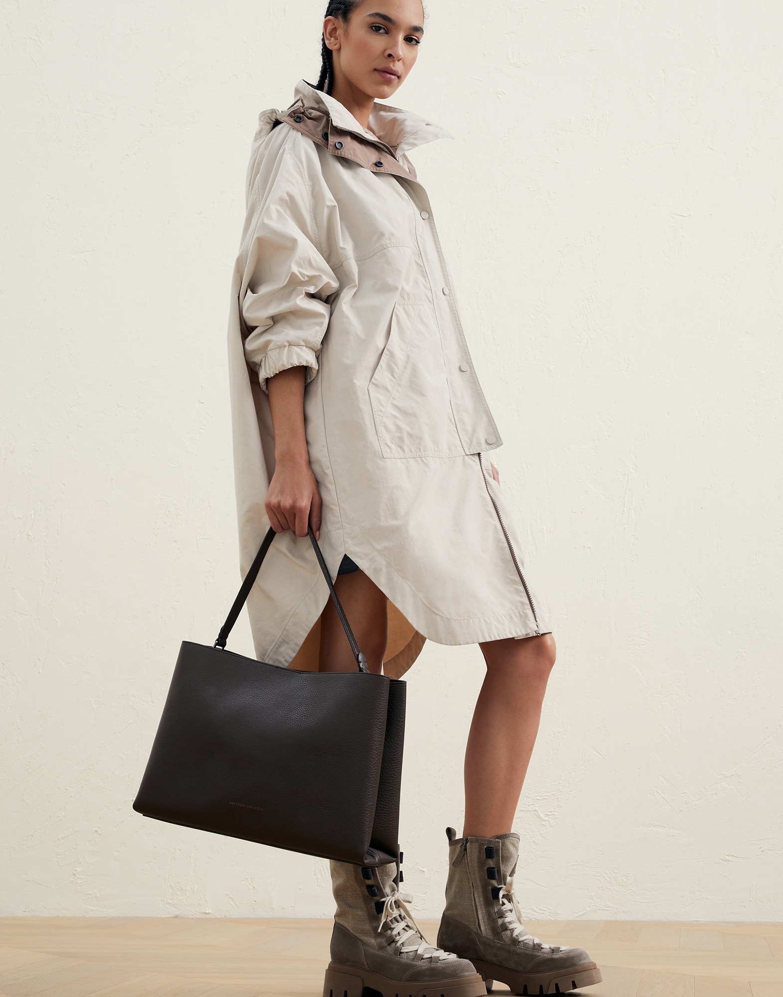 Texture calfskin shopper bag with shiny strap - 4