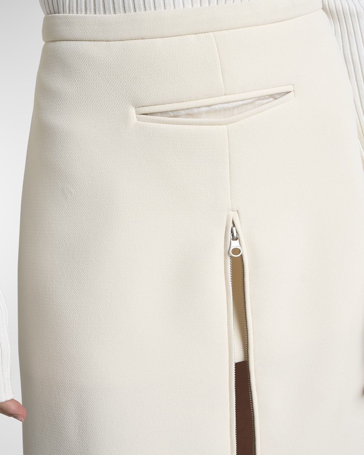 Tailored Heritage Crepe Zip-Slit Skirt - 5