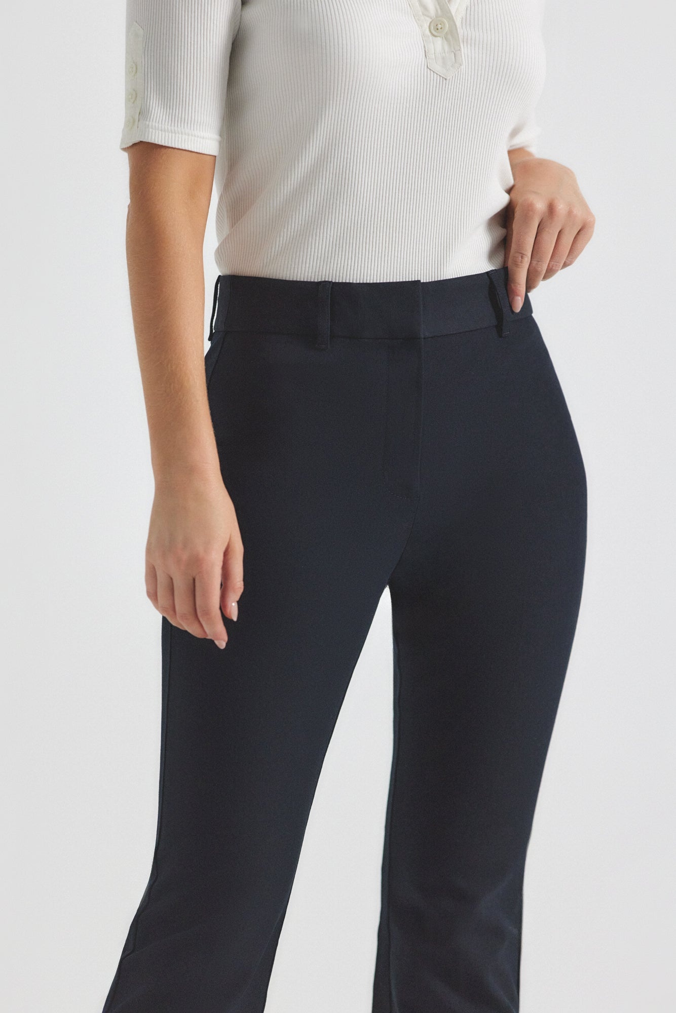 CROSBY CROP FLARE TROUSER - 3