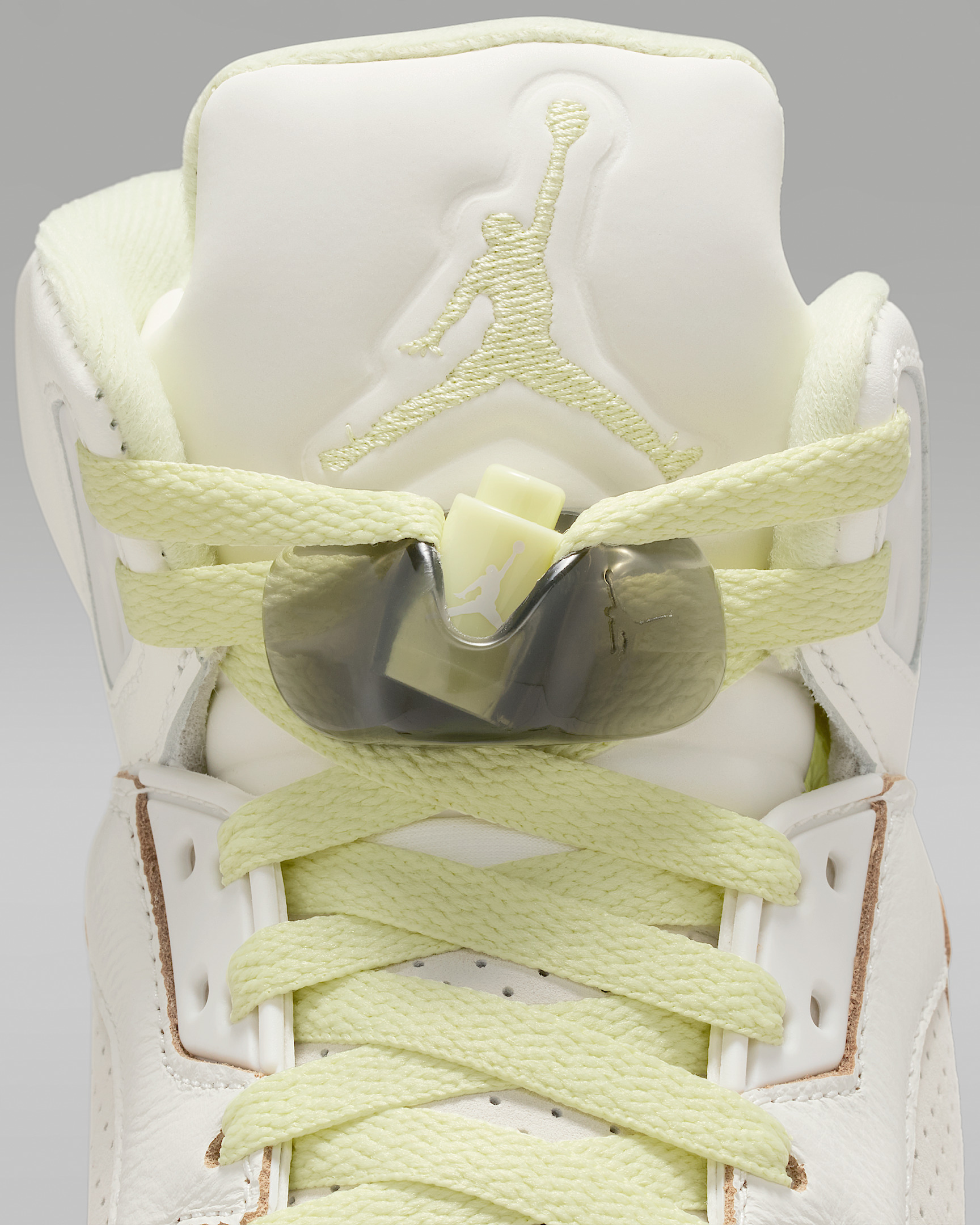 Air Jordan 5 Retro "Luminous Green and Sail" Women's Shoes - 9