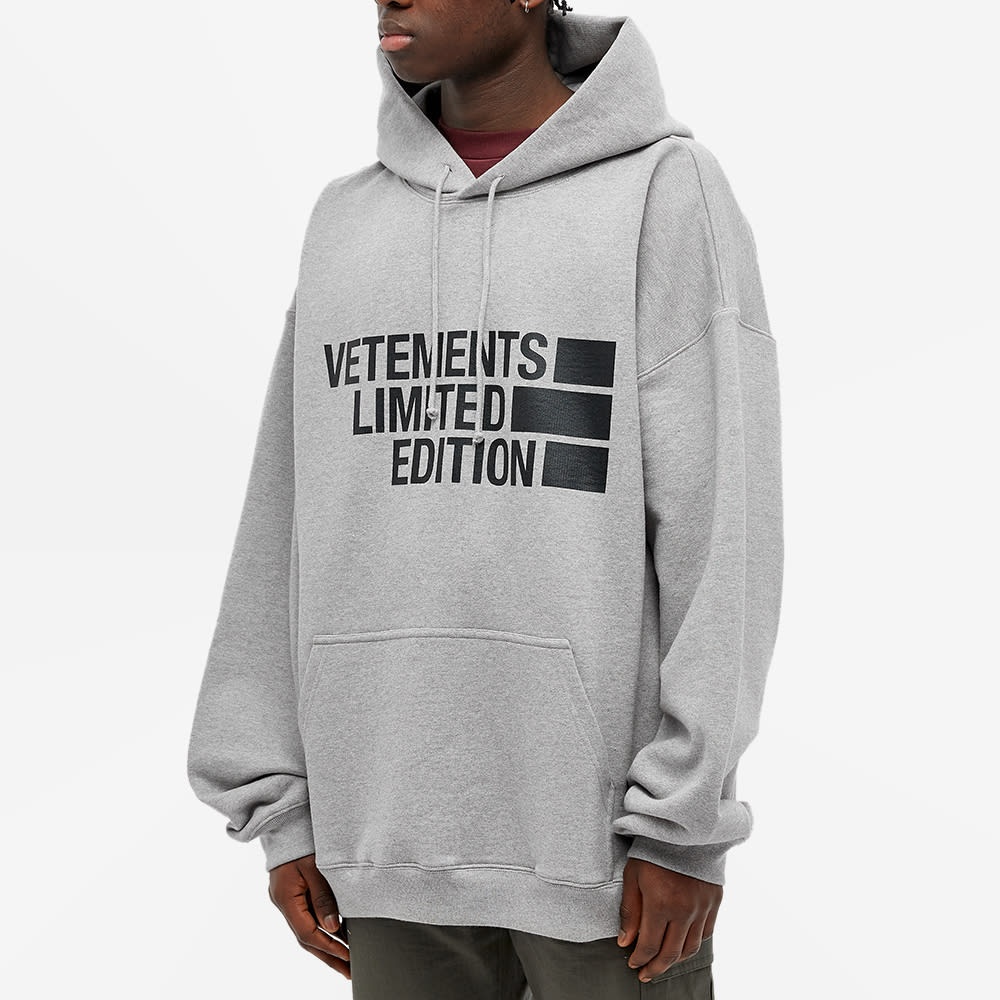 VETEMENTS Oversized Logo Limited Edition Hoody - 4