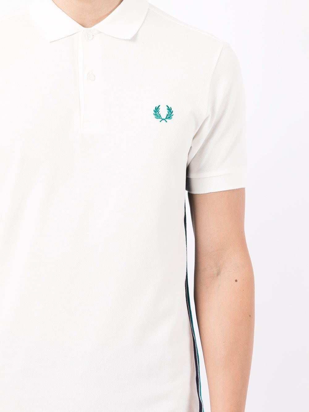 Camisa polo com logo bordado - 5