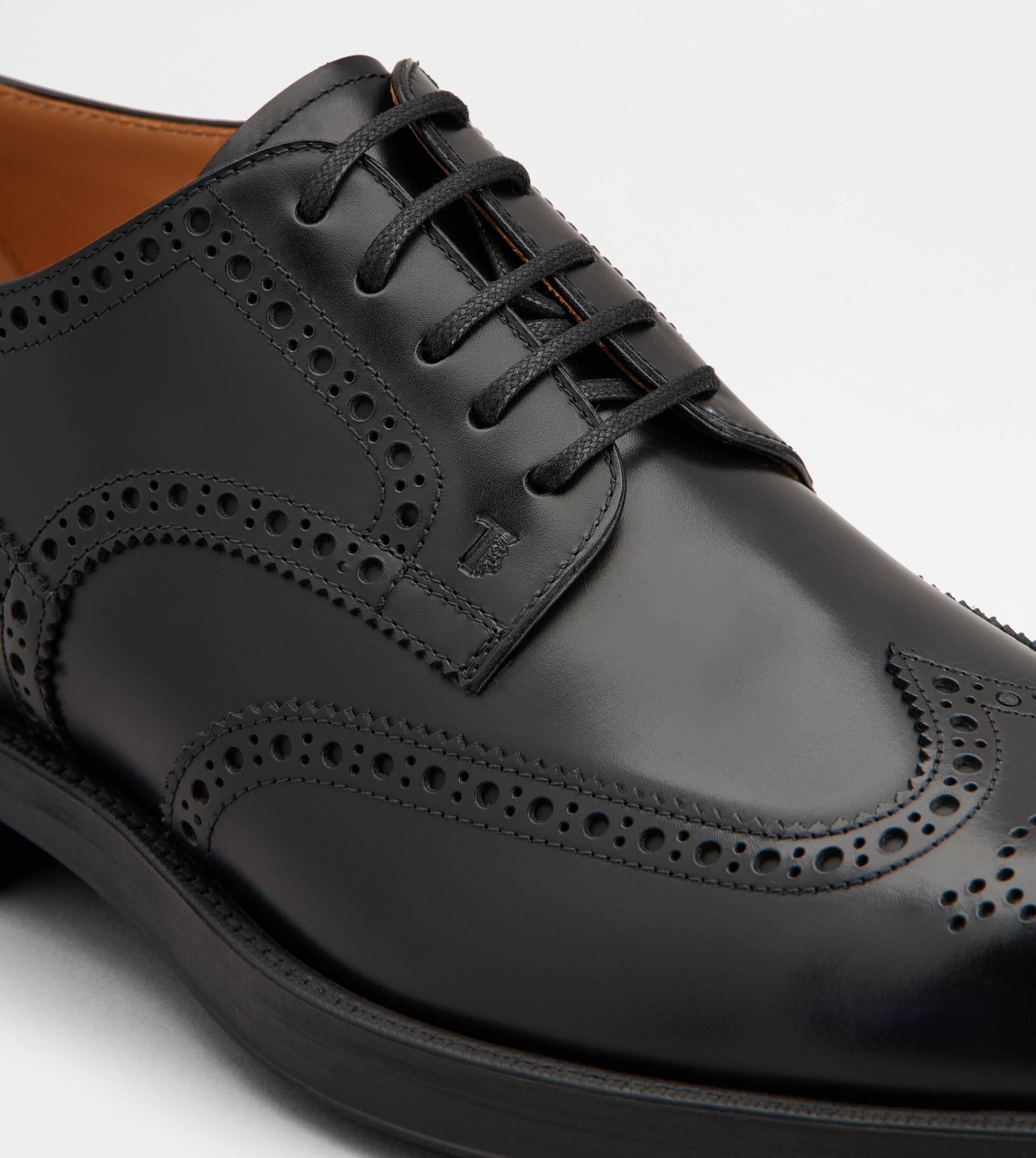 LACE-UPS IN LEATHER - BLACK - 5