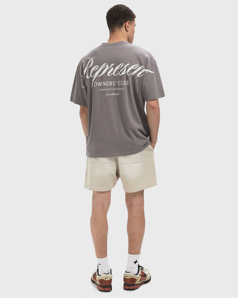 REPRESENT Represent Owners Club Script T-Shirt outlook