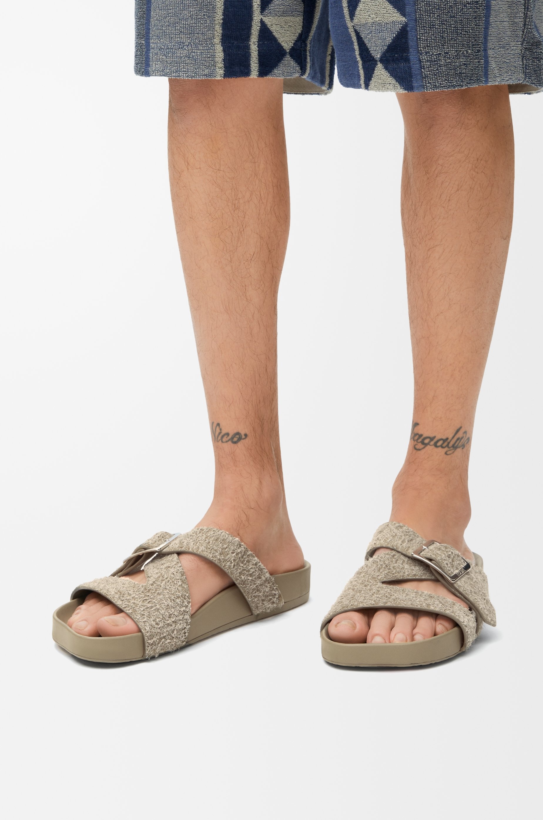 Ease Buckle slide in brushed suede - 2