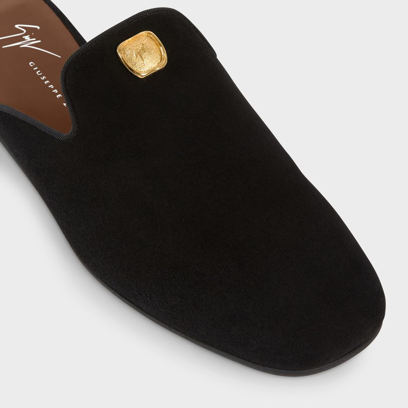 Seal Slipper 5