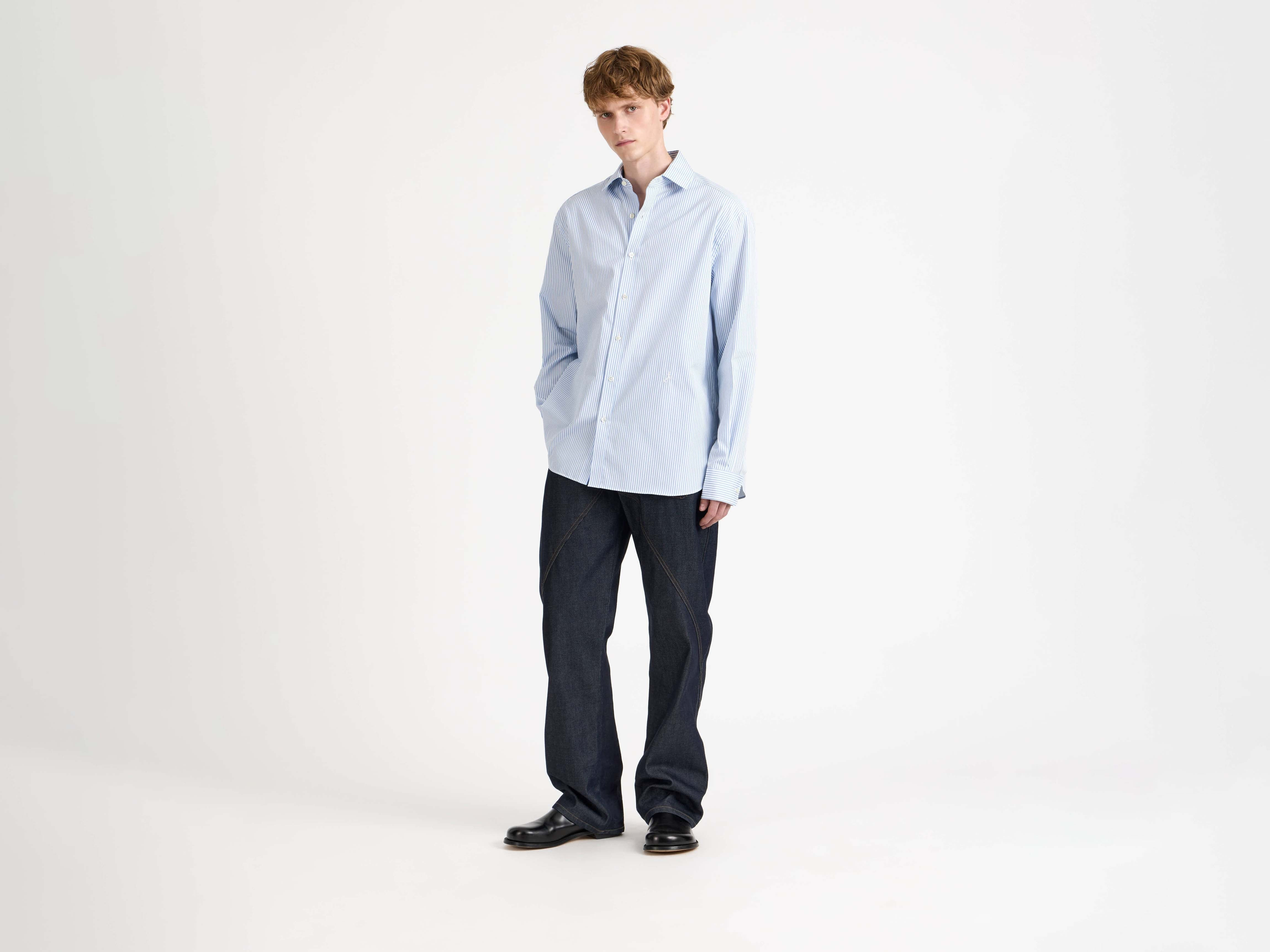 DRESS SHIRT IN BLUE & WHITE - 2