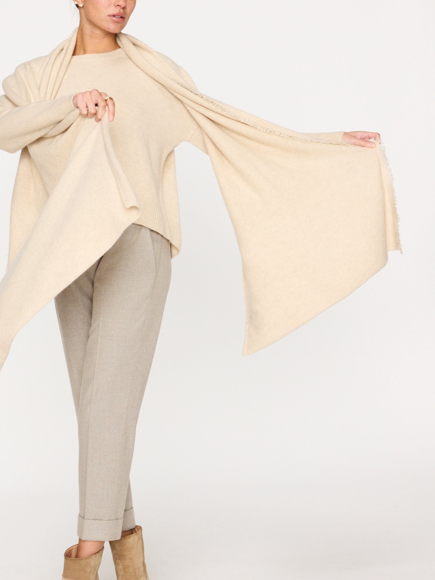 The Cashmere Fringe Wrap - 2