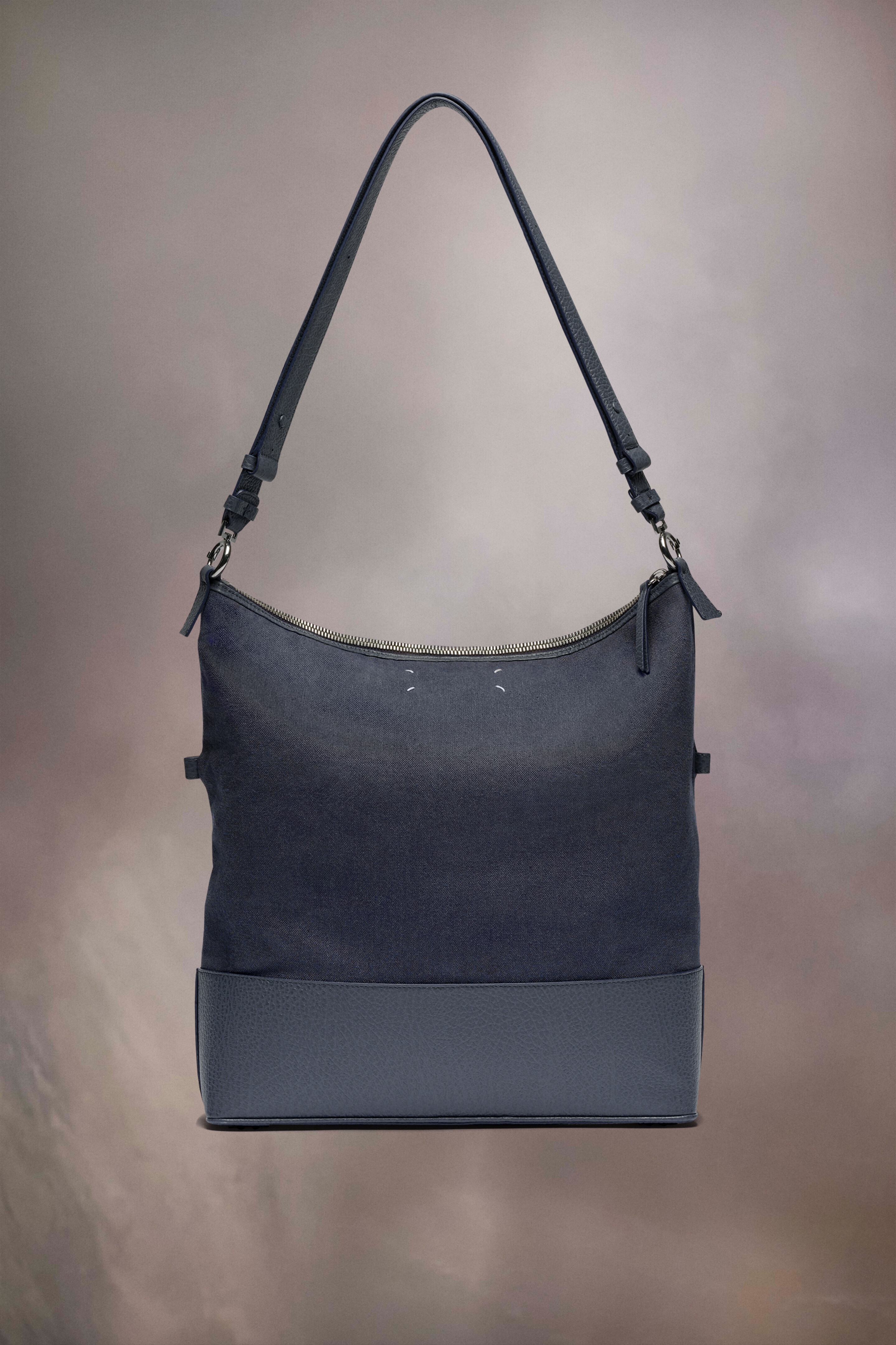 直営店▲Maison Margiela▲5AC hobo medium Maison Margiela 5AC hobo medium | REVERSIBLE