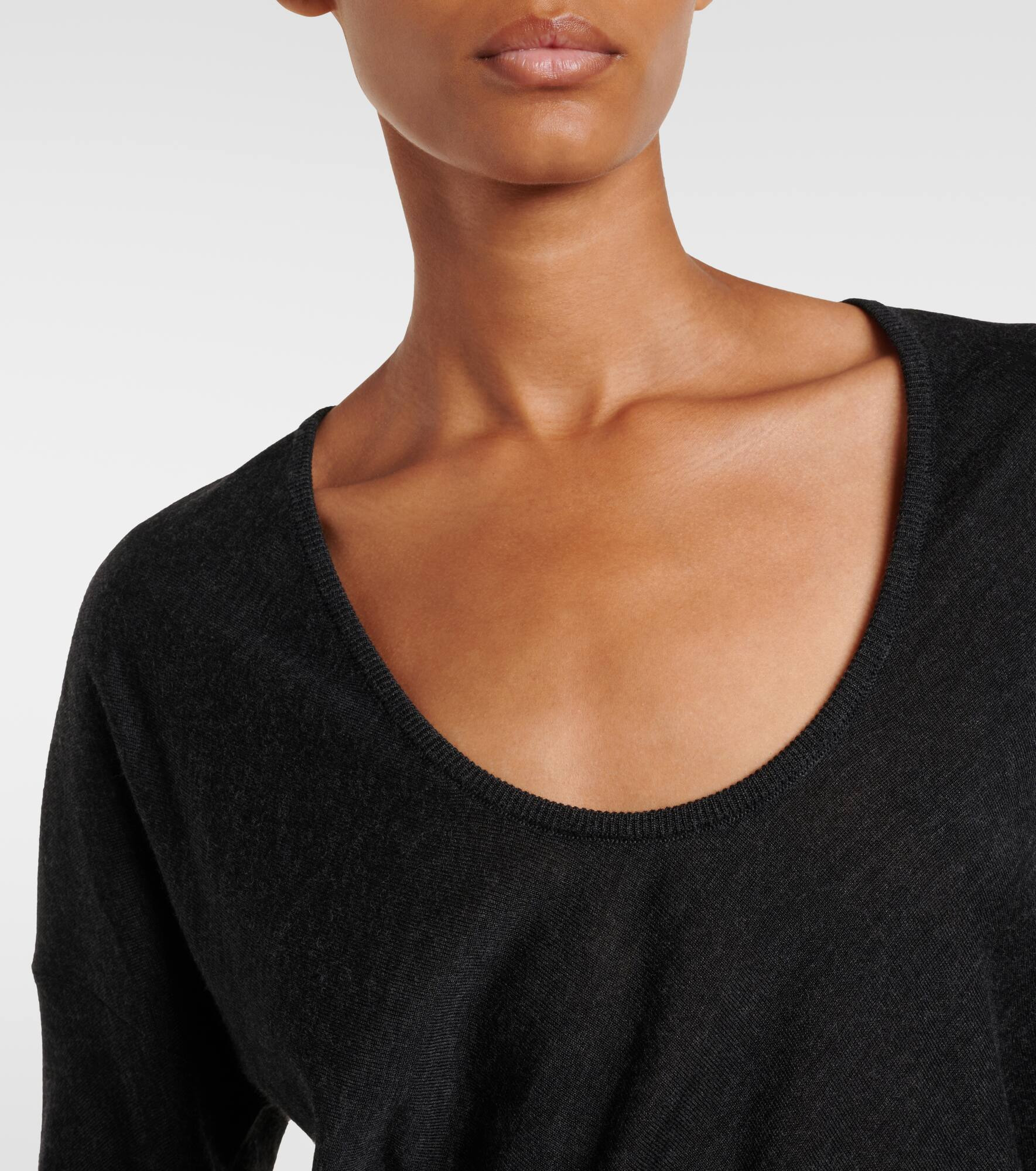 Ribbed-knit wool and silk sweater - 4