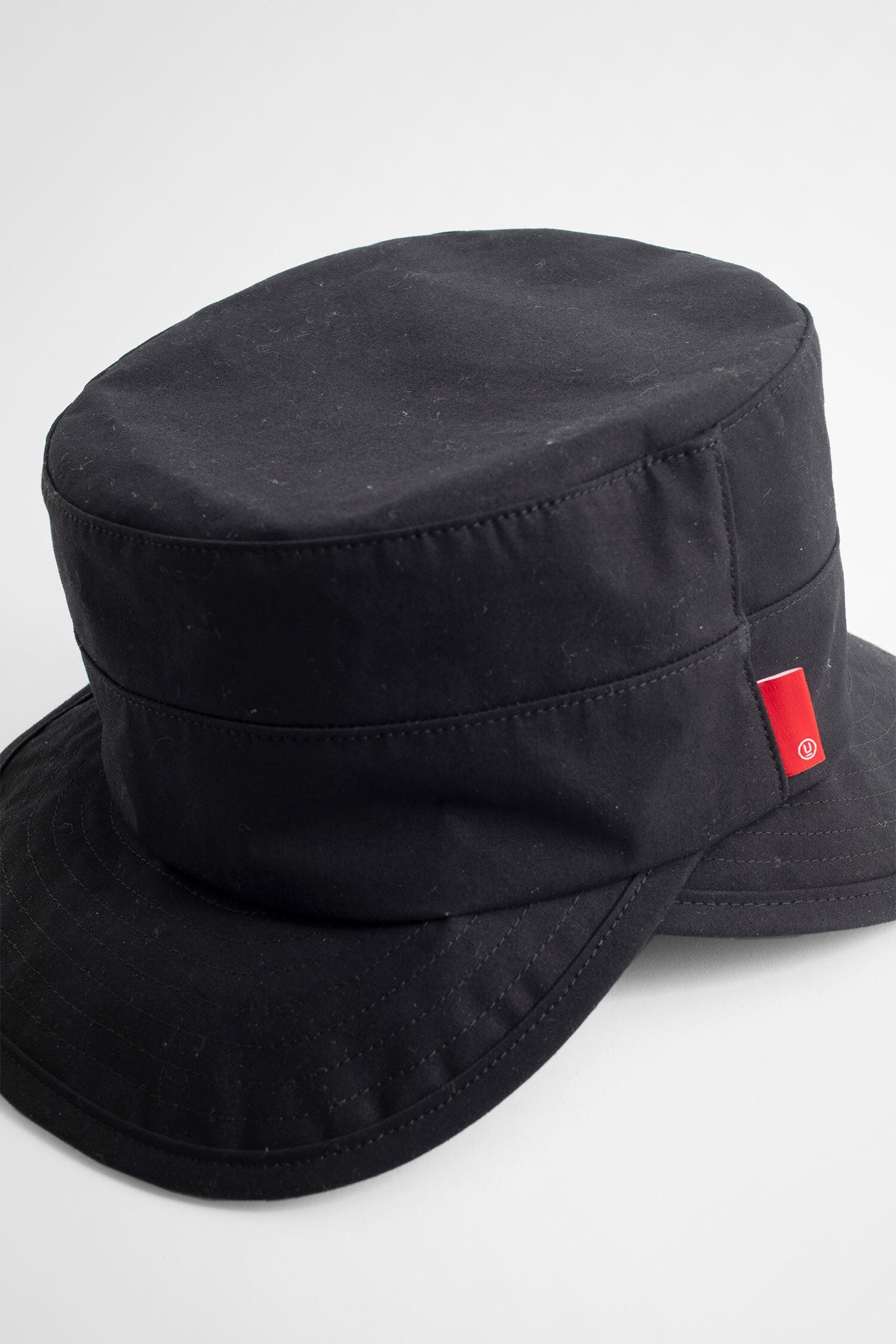 UNDERCOVER MAN BLACK HATS - 5