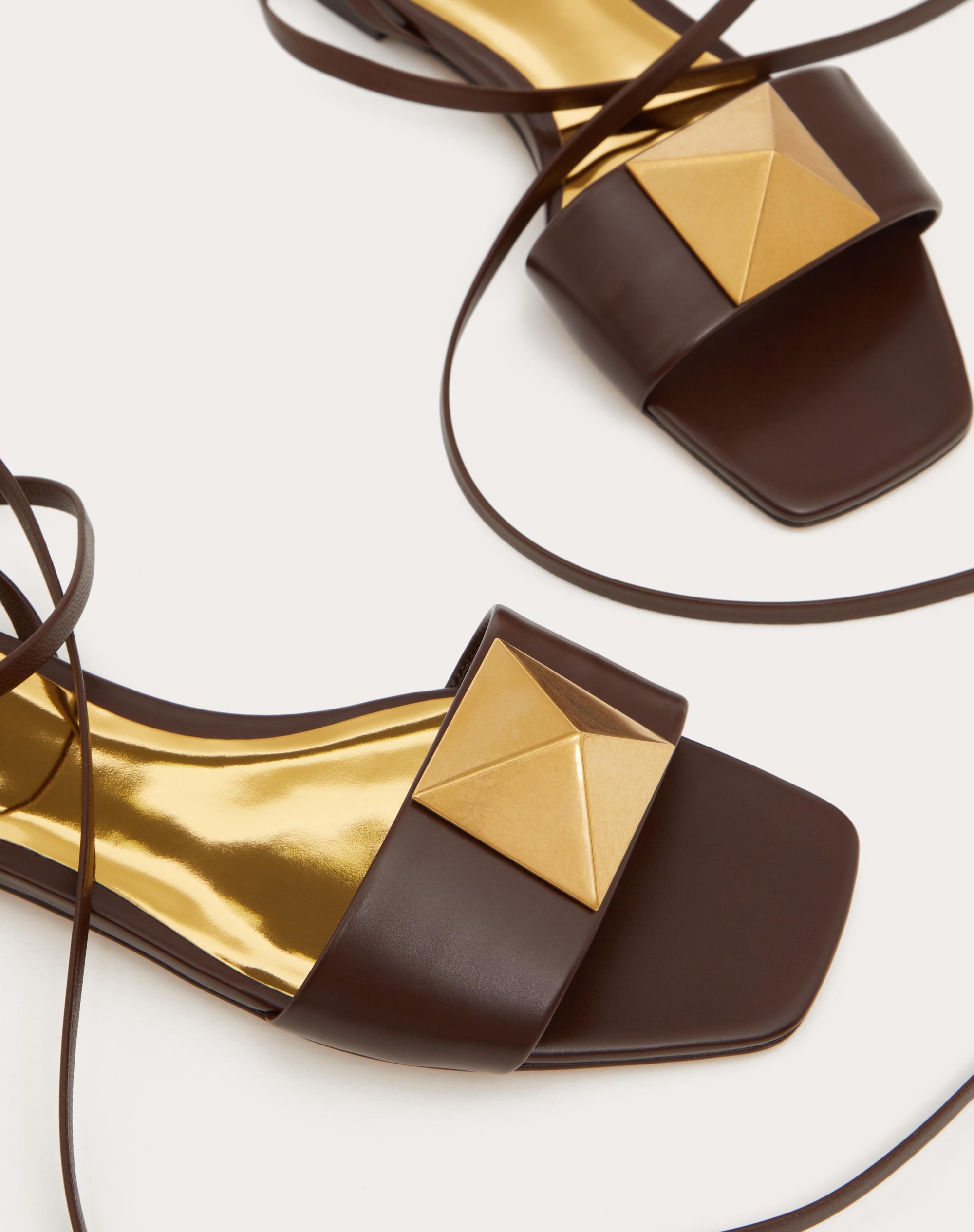 ONE STUD CALFSKIN FLAT SANDAL - 5